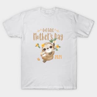 Cute Sloth Mom and Baby Mothers Day 2021 T-Shirt